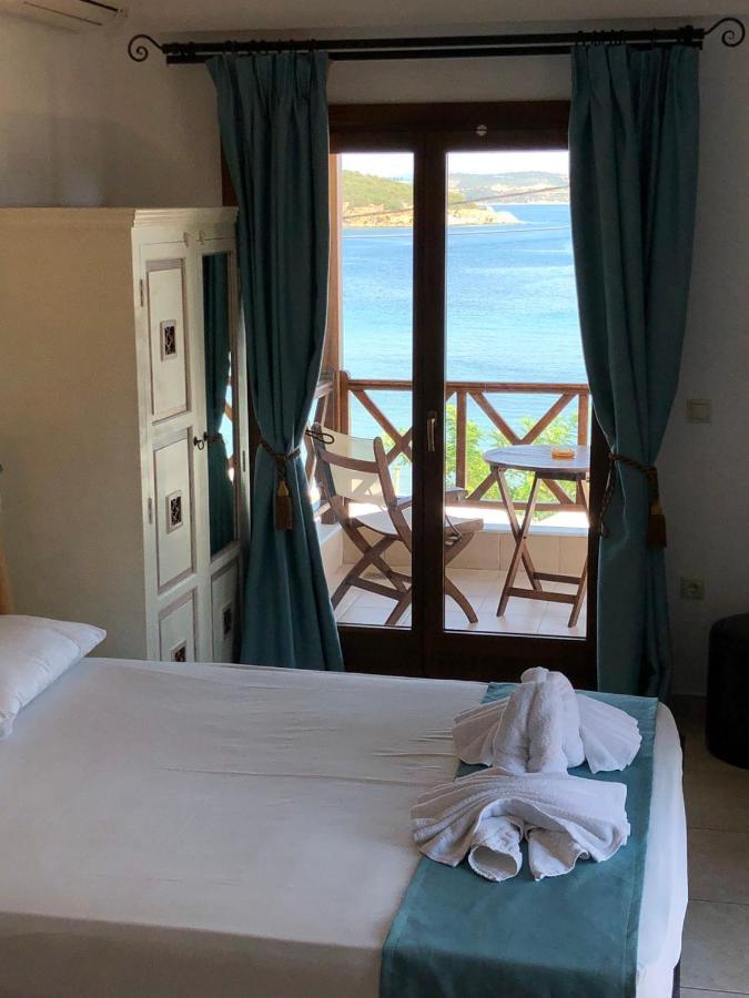 Pansion Pasalimani Hotel Ammoulianí Eksteriør billede